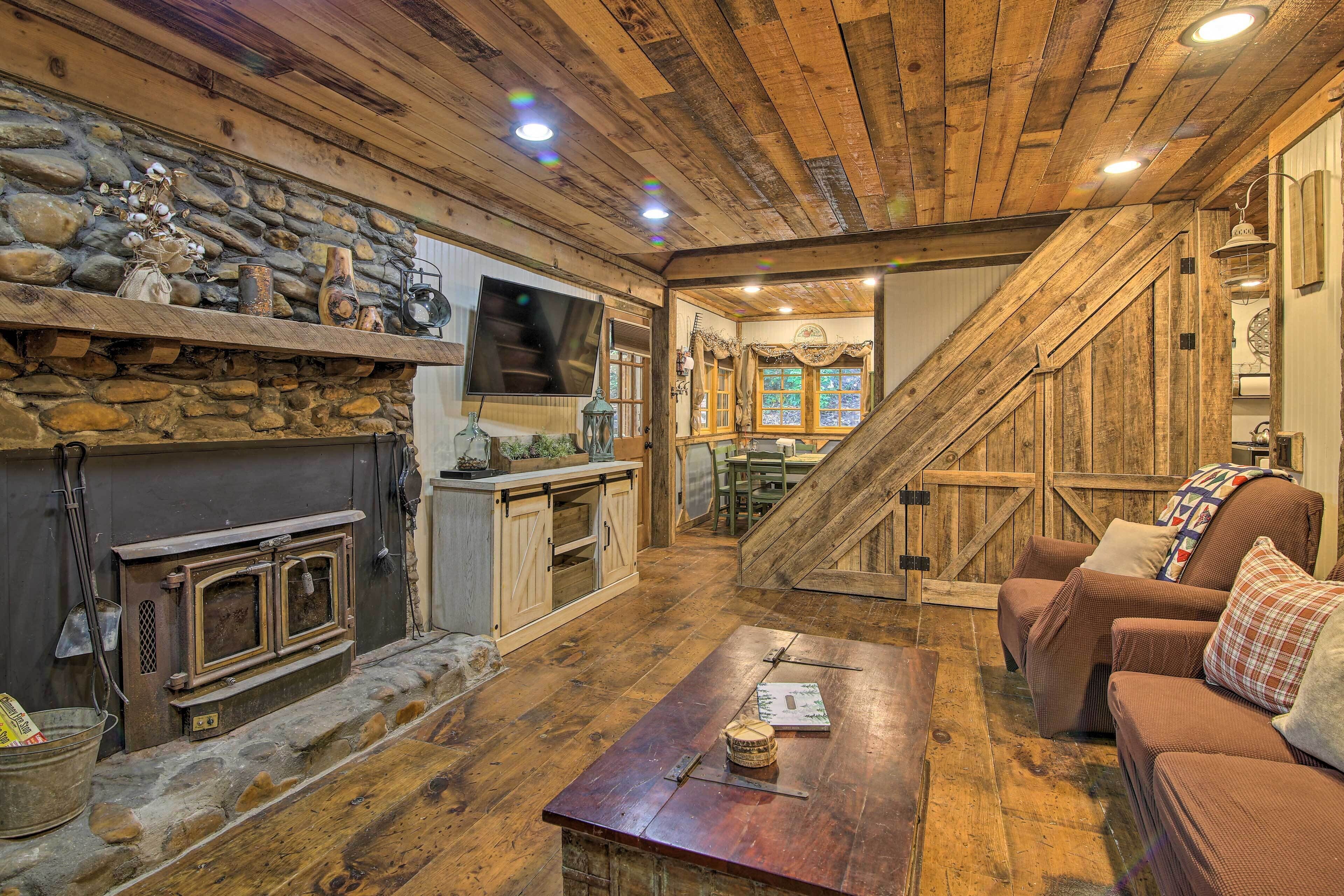 TV, fireplace, Netflix, DVD player