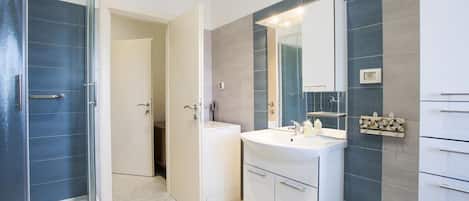 Apartment, 1 Schlafzimmer | Badezimmer