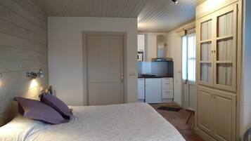 Estudi | Wifi gratuïta i roba de llit