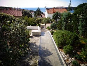 Property grounds - Nice Studio apartments Eduard (Medulin)