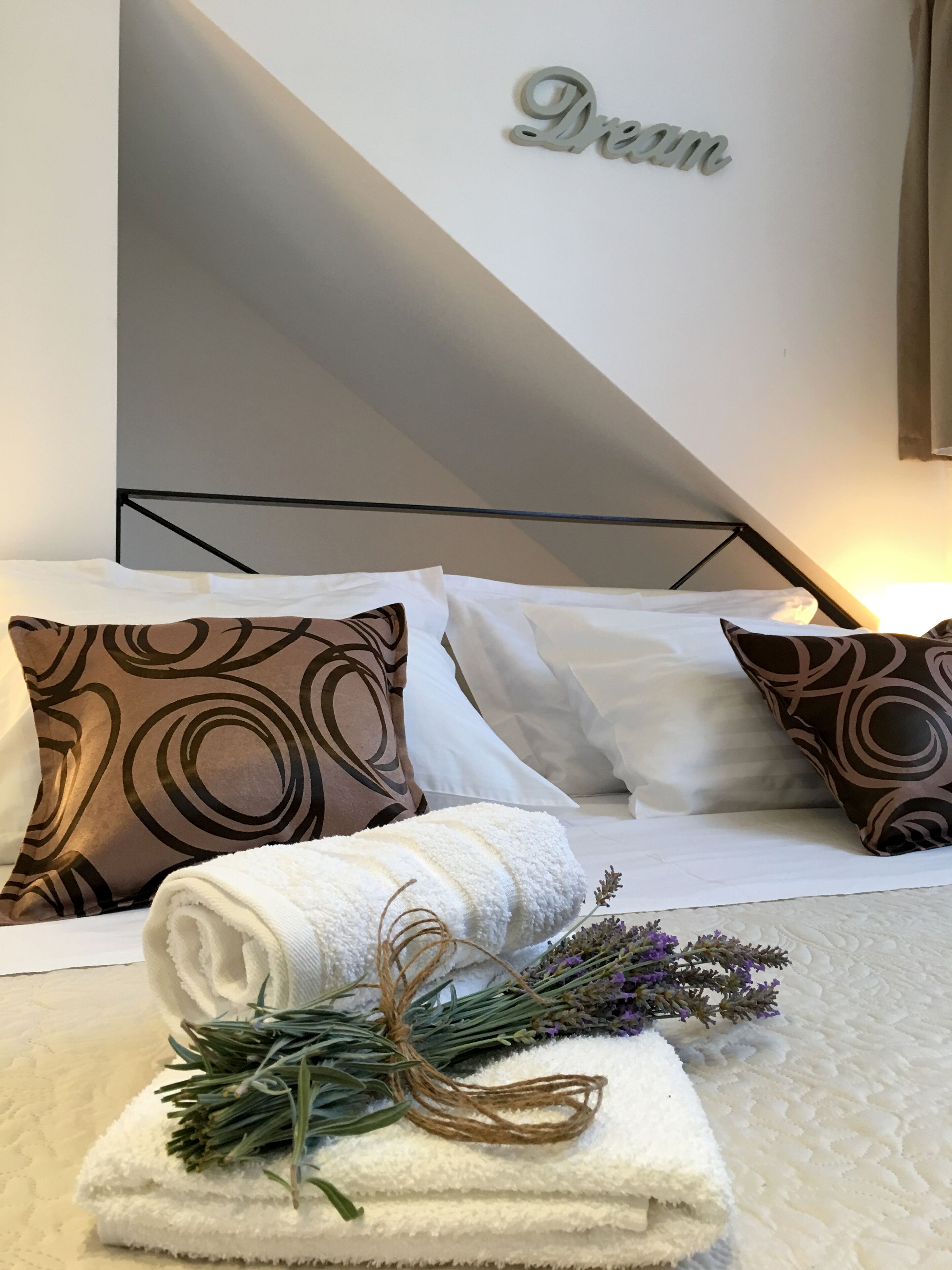 Photo - Central Split rooms and apartments Paese