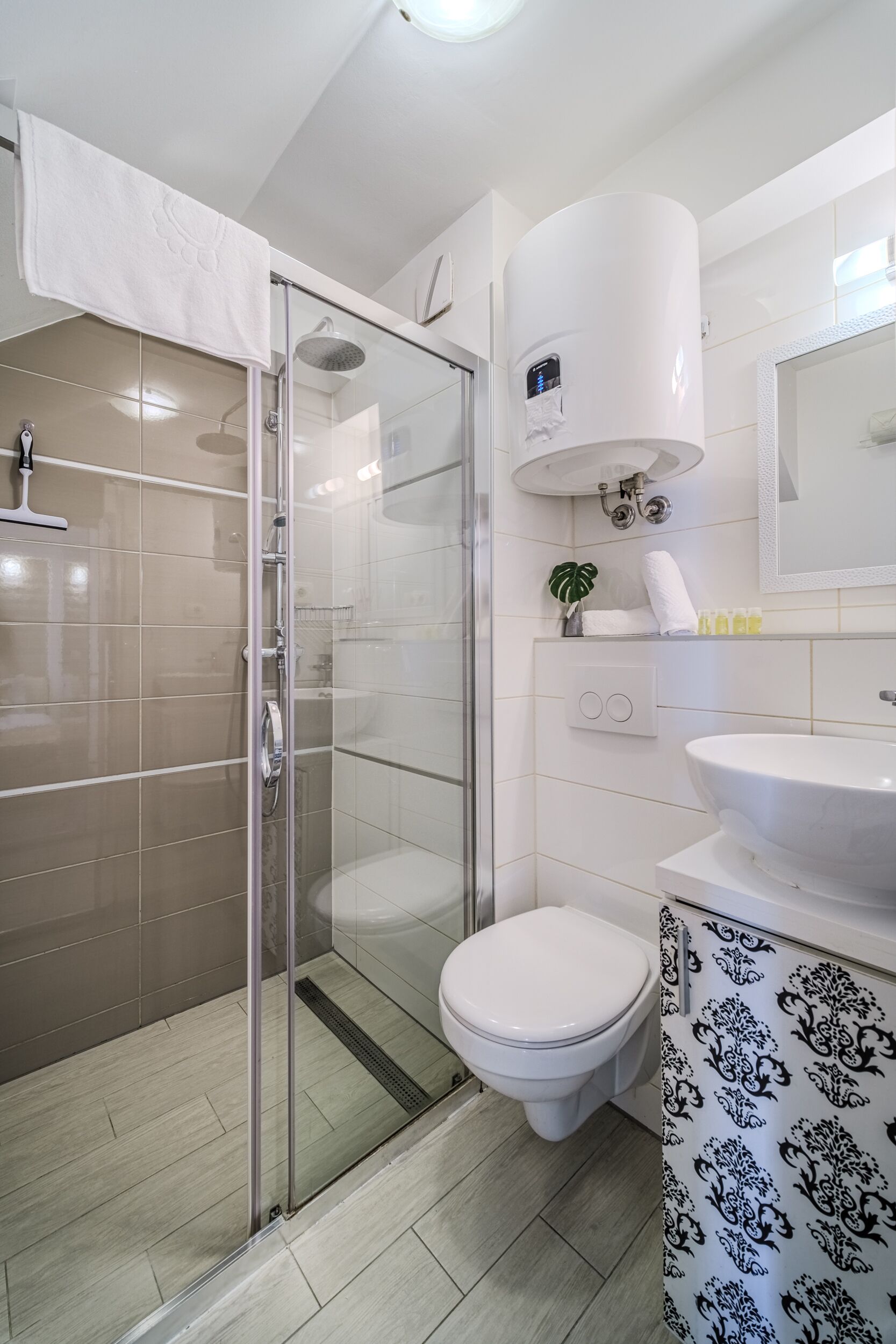 Photo - Central Split rooms and apartments Paese