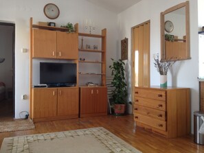 Apartment, 1 Bedroom (N2) | Living area | Flat-screen TV - Cozy apartment Nena in Medulin (Medulin)