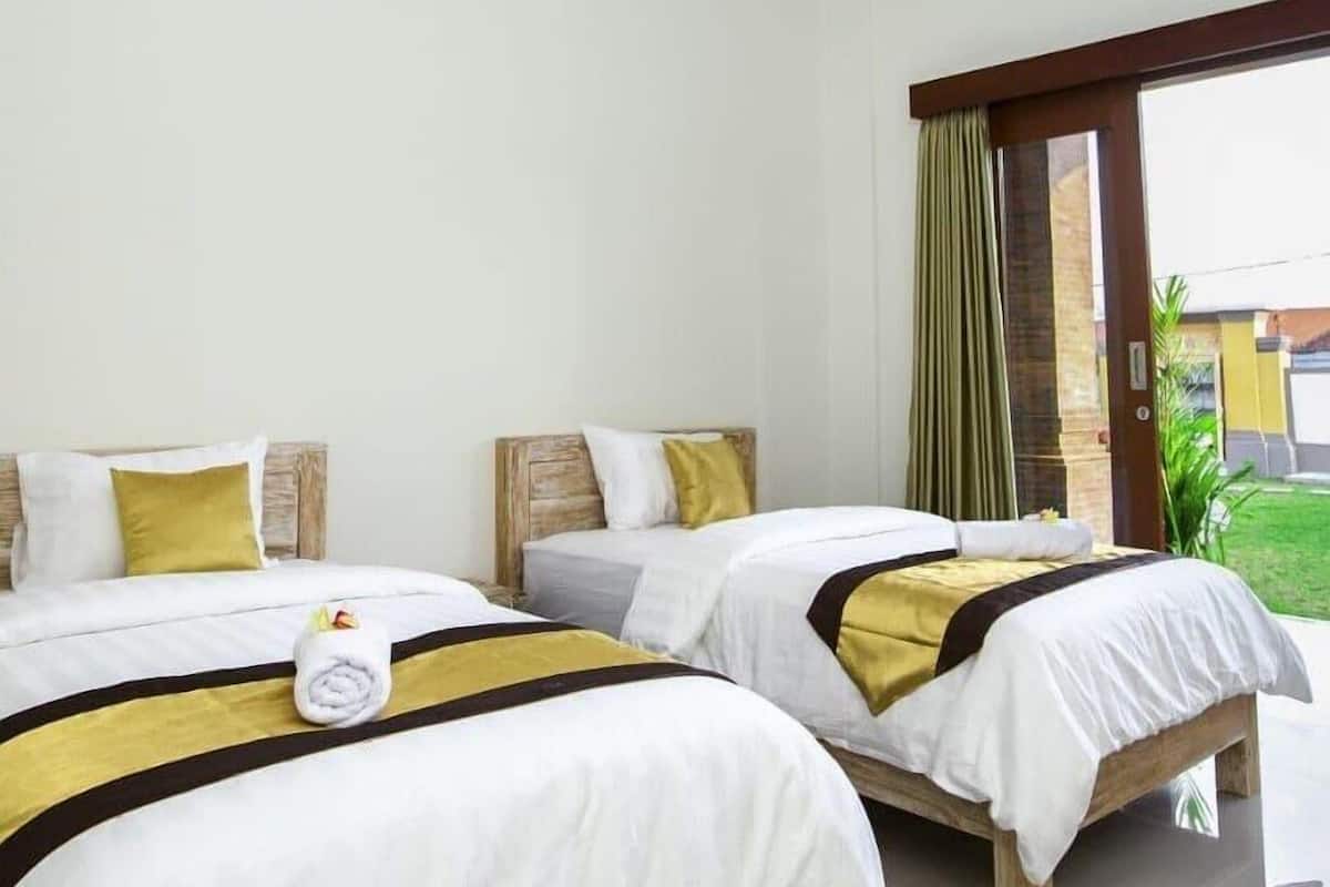 Deluxe Twin Room | Desk, WiFi (free), individually furnished