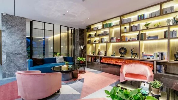 Sala de estar en el lobby