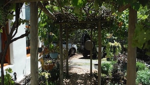 Garden - The Granary Petite Hotel (Darling)