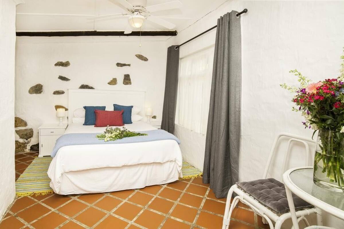 Zimmer (Garden) | Schreibtisch, Bügeleisen/Bügelbrett, kostenloses WLAN, Bettwäsche