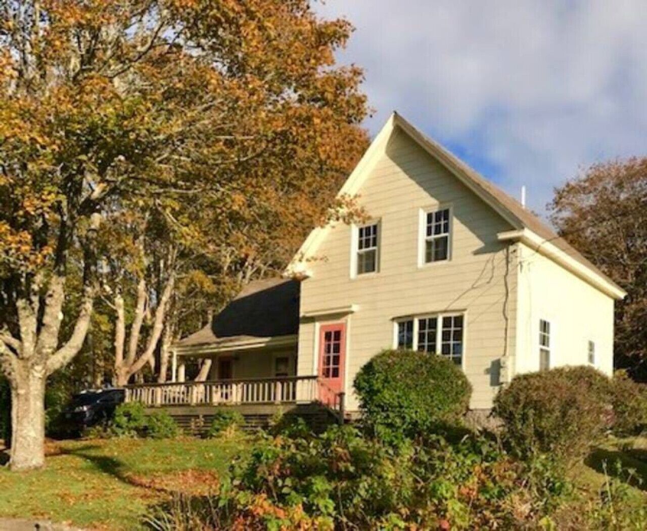 Shirley's House-Beautiful In Town House