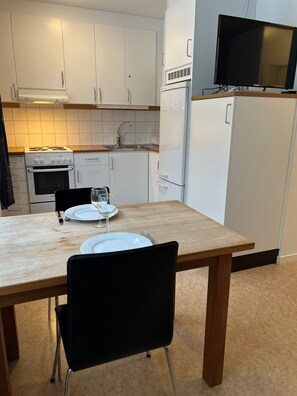 1 bedroom, free WiFi, bed sheets - Volontärgatan - Visby Lägenhetshotell (Visby)