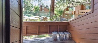 Sunrise16: Pet Friendly, Scenic Meadow Area