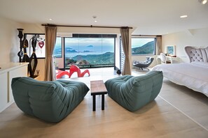 Deluxe Double Room | Desk, free WiFi, bed sheets - Windsor's Sunlight Han-Guan (New Taipei City)
