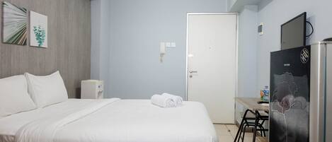 Phòng | Bàn, truy cập Internet không dây miễn phí, bộ trải giường