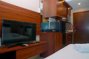 Room | Television - Strategic Studio Apartment at Capitol Park Residence (Jakarta)