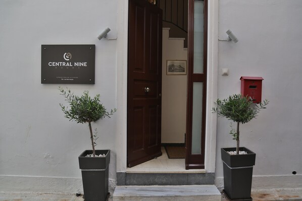 Entrée de l’hébergement