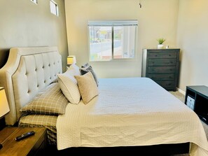 3 habitaciones, tabla de planchar con plancha y wifi gratis