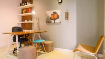 Kamar | Ruang keluarga | TV