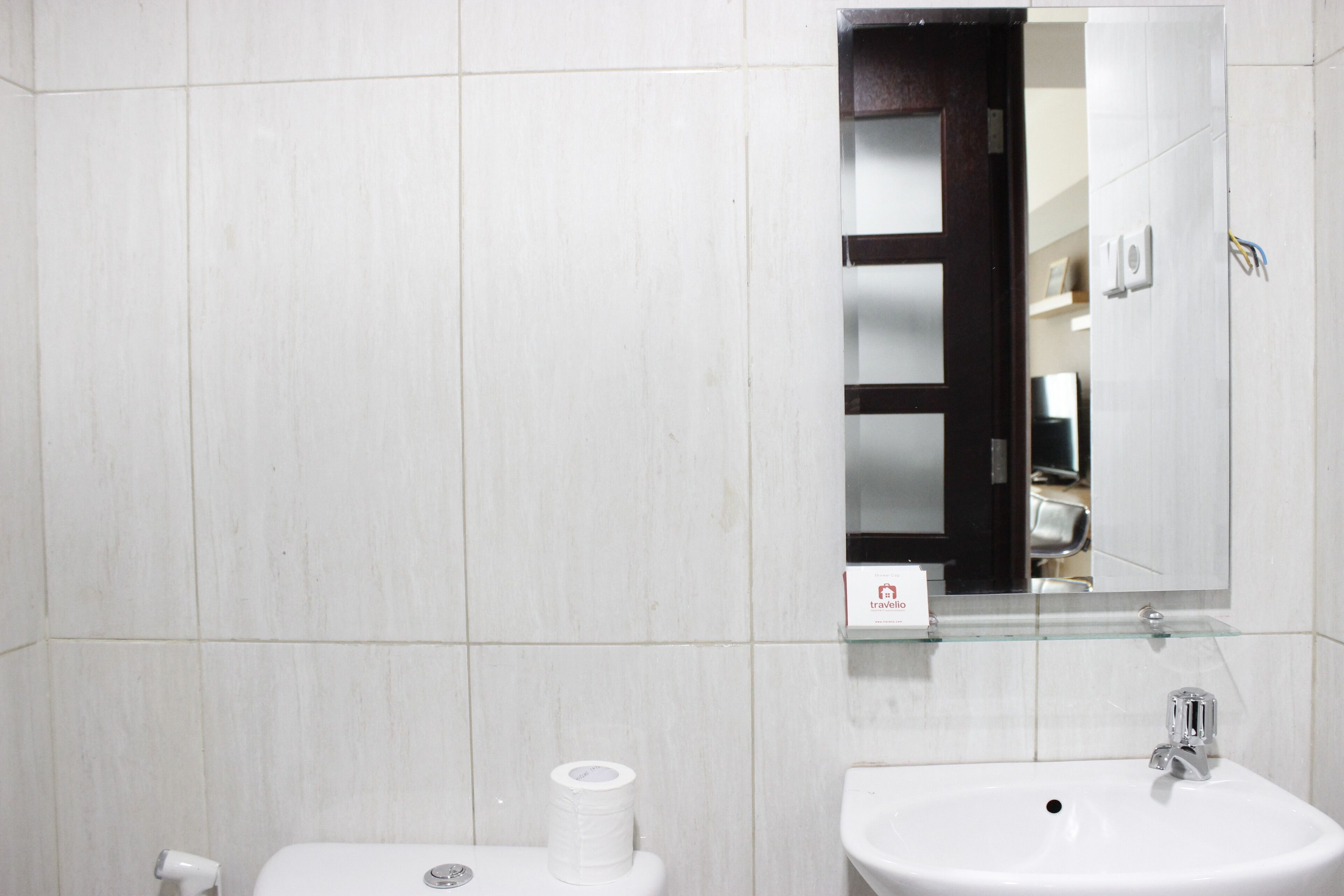 Room | Bathroom sink