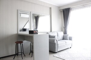 Room | Living area | TV