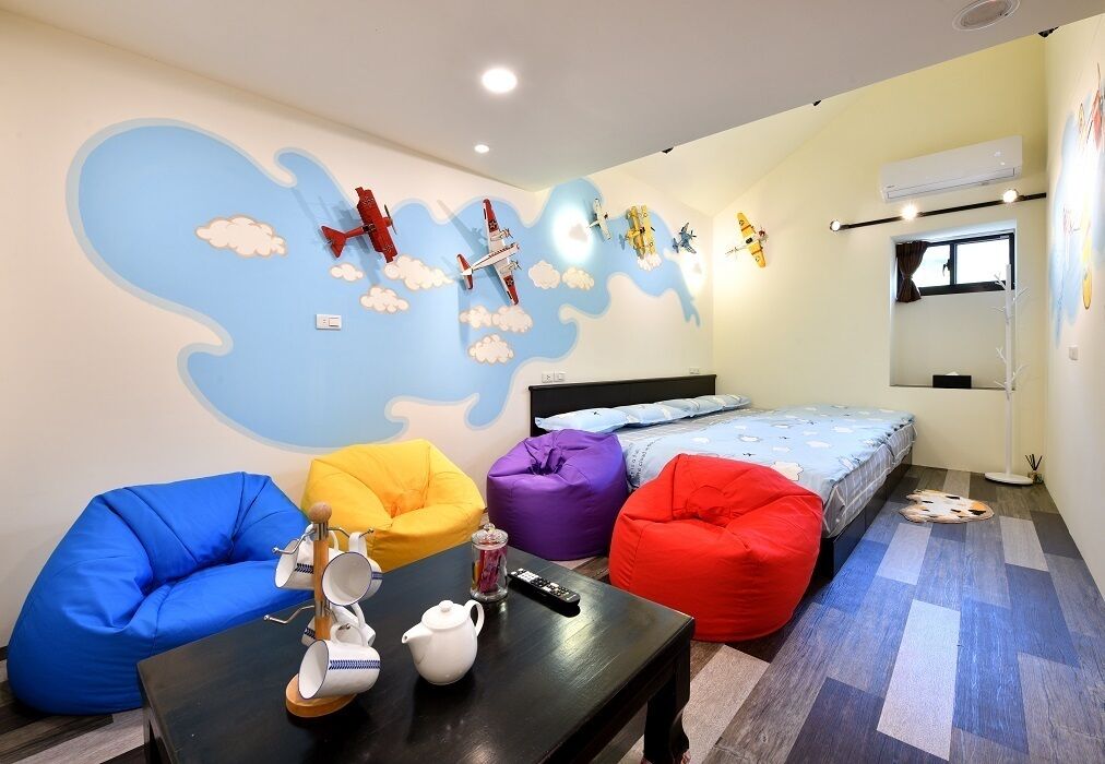 Comfort Quadruple Room | Living area