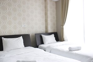 1 habitación, escritorio, wifi gratis y ropa de cama