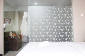 Room | 1 bedroom, desk, free WiFi, bed sheets