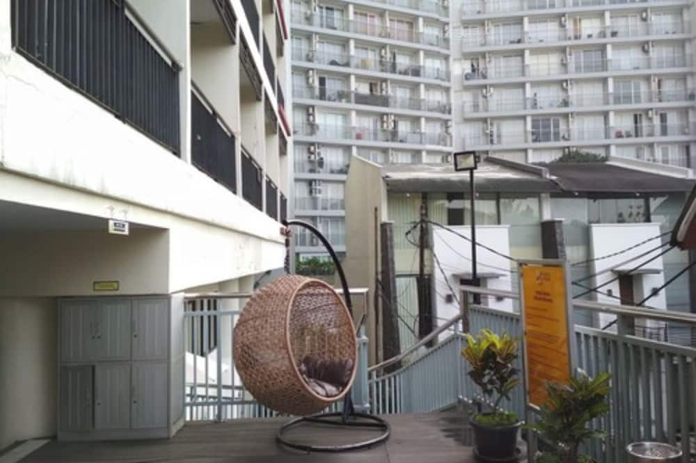 Scenic Studio at Beverly Dago Apartment near Sabuga