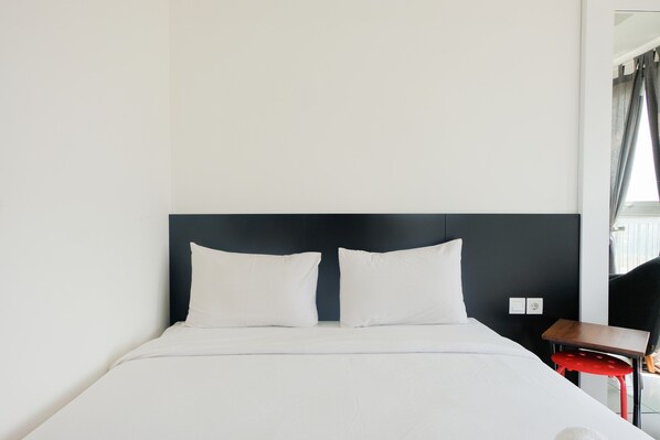 Habitación | Escritorio, wifi gratis y ropa de cama