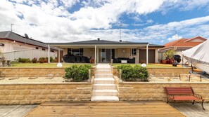 Exterior - A Waterfront Haven, Absolute waterfront with private jetty and WiFi (Forster)