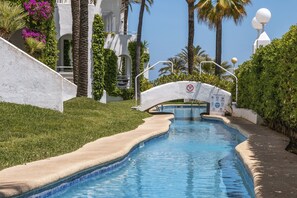 Pool - Oasis Club (Javea / Xàbia)
