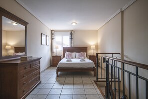 3 chambres, fer et planche Ă repasser, Wi-Fi gratuit, draps fournis