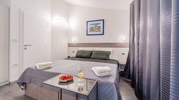 Villa | 4 bedrooms, iron/ironing board, cots/infant beds, free WiFi