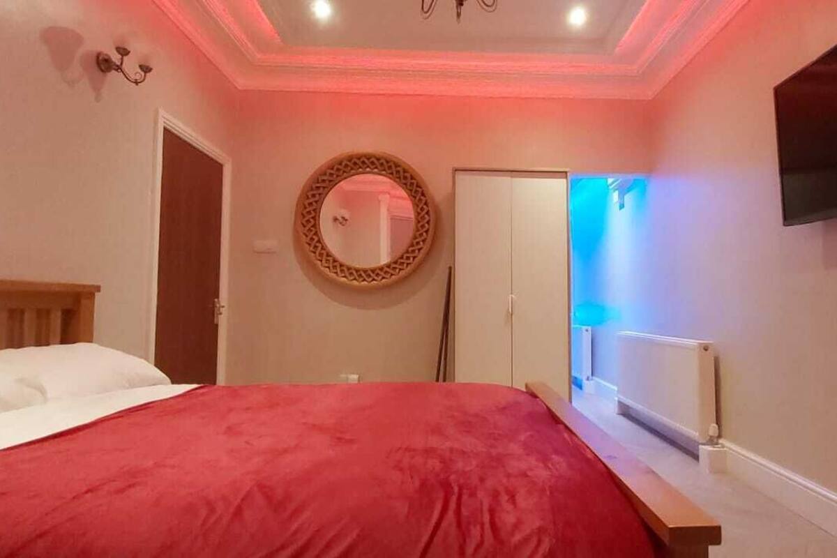 Accès au Wi-Fi (inclus), décor unique, ameublement unique