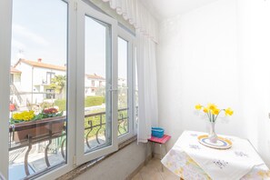 Apartment, 1 Bedroom | Living area | Flat-screen TV - Pleasant apartment Korenic in Rovinj (Rovinj)