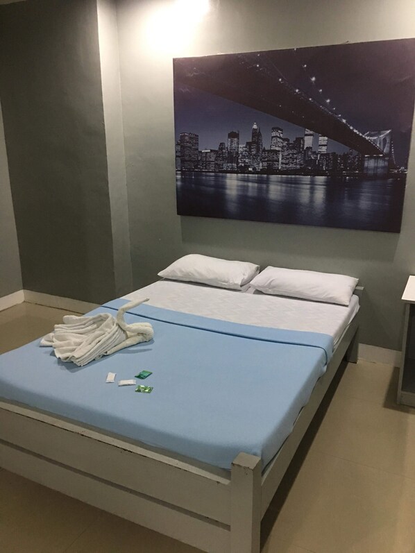 Deluxe Single Room