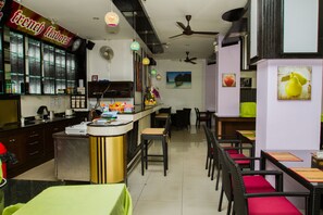 Daily buffet breakfast for a fee - Diamond Crown Hotel Patong (Patong)
