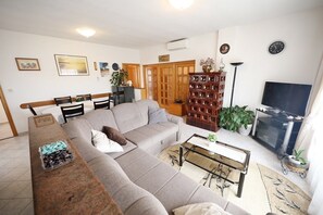 Appartement, 3 chambres (N3) | Coin séjour