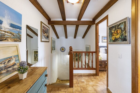 2 chambres, fer et planche à repasser, accès au Wi-Fi (inclus)