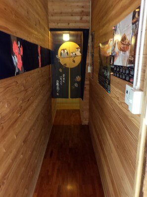 独立别墅 (Private Vacation Home) | 1 多间卧室、熨斗/熨衣板、免费 WiFi、床单