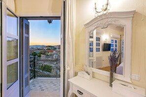 Luxury Apartment | View from room - Aerides 3 Luxury Suites (Athens)