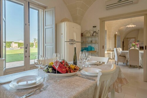 Villa in Ostuni with 4 bedrooms sleeps 8
