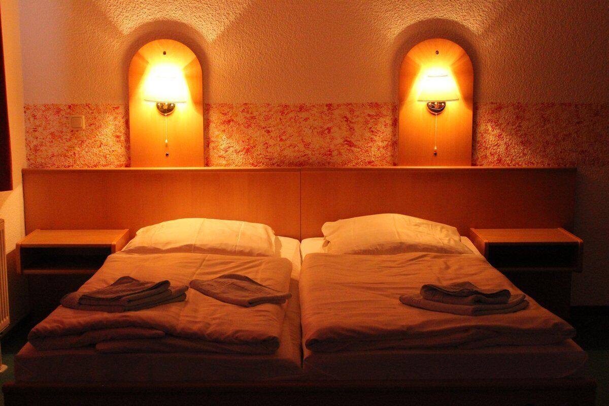 Phòng đôi cơ bản | Truy cập Internet không dây miễn phí, bộ trải giường