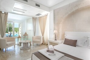 6 chambres, fer et planche à repasser, lit parapluie, Wi-Fi gratuit