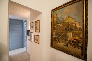 Interior entrance - B&B D'Angleterre (Salerno)