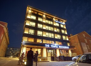 Entrée de l’hébergement