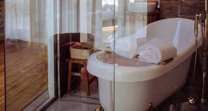 Nomado Boutique Hotel