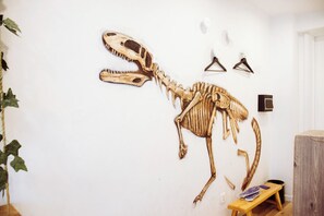 Signature Twin Room | Egyptian cotton sheets, premium bedding, down duvets, pillow-top beds