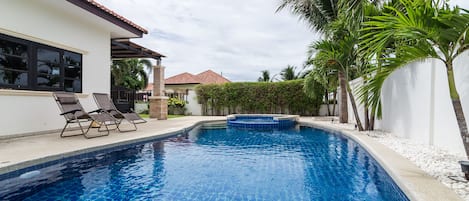 Alberca al aire libre