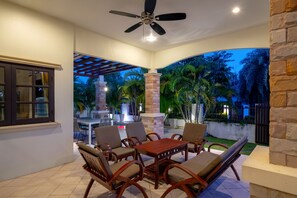 Standard-Villa, 3 Schlafzimmer, Nichtraucher, Küche | Ausblick vom Zimmer