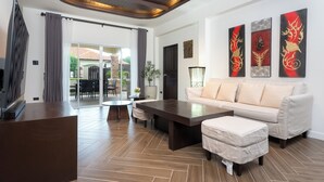 Standard Villa, 3 Bedrooms, Non Smoking, Kitchen | Living area | 40-inch Smart TV with satellite channels, TV, Netflix