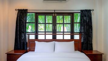 3 habitaciones, escritorio y cortinas blackout